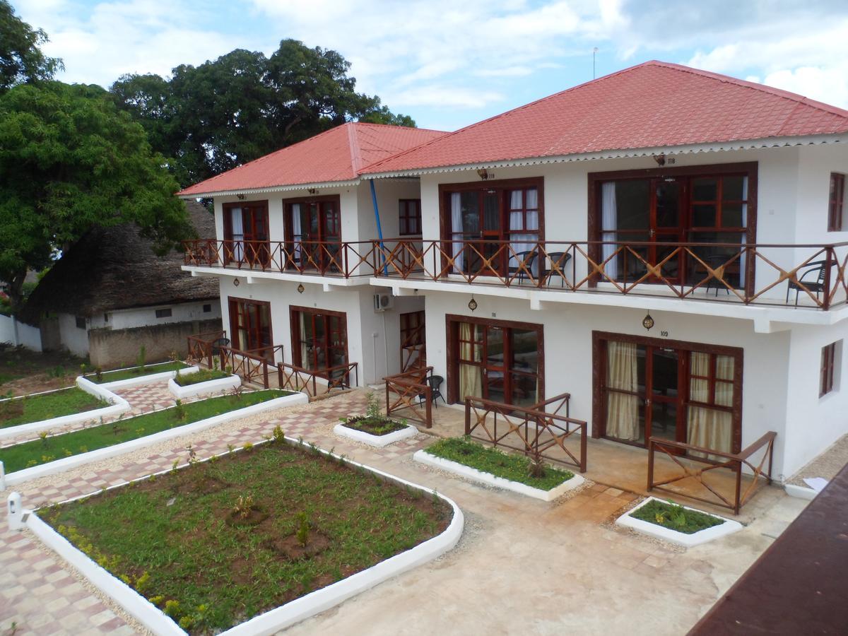Amaan Ocean Hotel Kihinani Bububu Екстер'єр фото