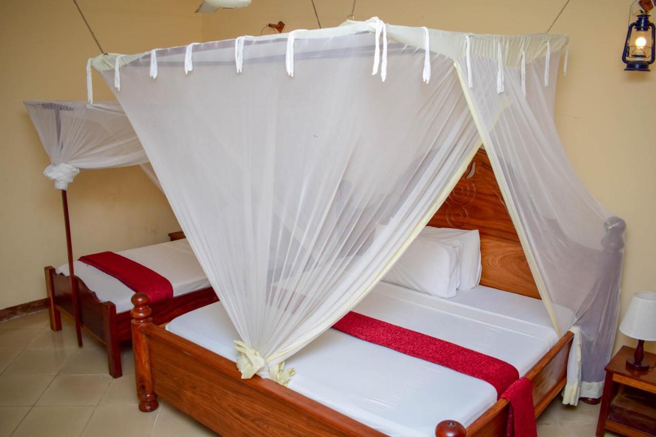 Amaan Ocean Hotel Kihinani Bububu Екстер'єр фото