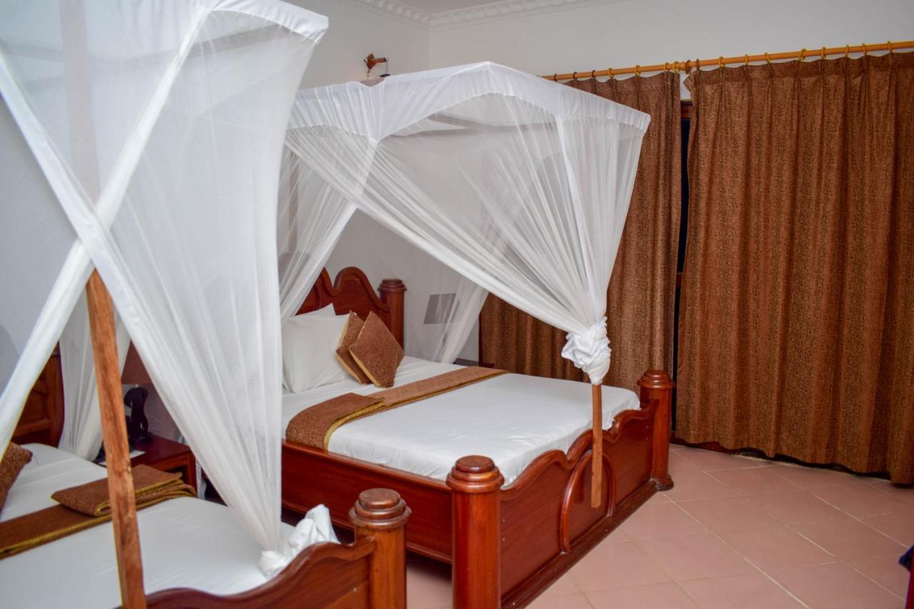 Amaan Ocean Hotel Kihinani Bububu Екстер'єр фото